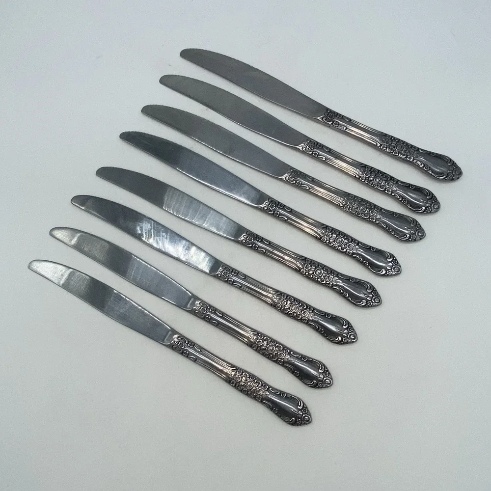 Oneida Northland Carolina Set Of 8 Dinner Knives 8.5